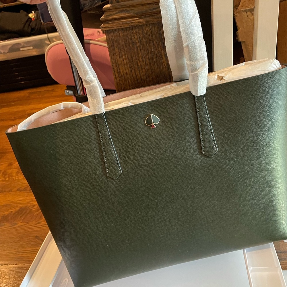 Authentic Kate Spade tote- NWT- hunter green